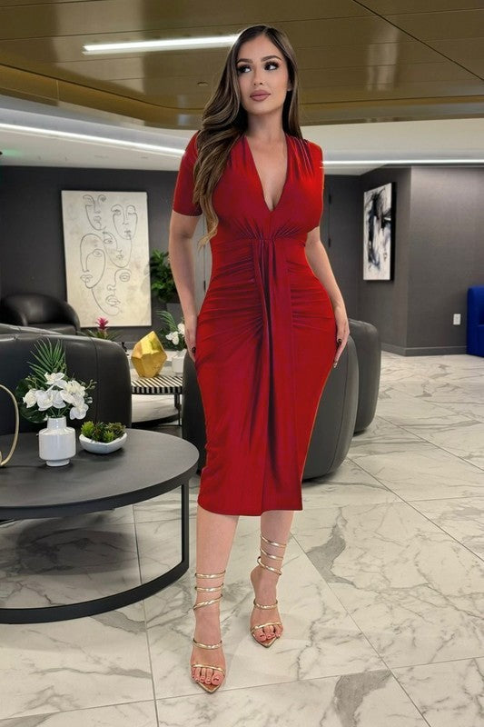 Short Sleeve Bodycon V-Neck Dress - Red