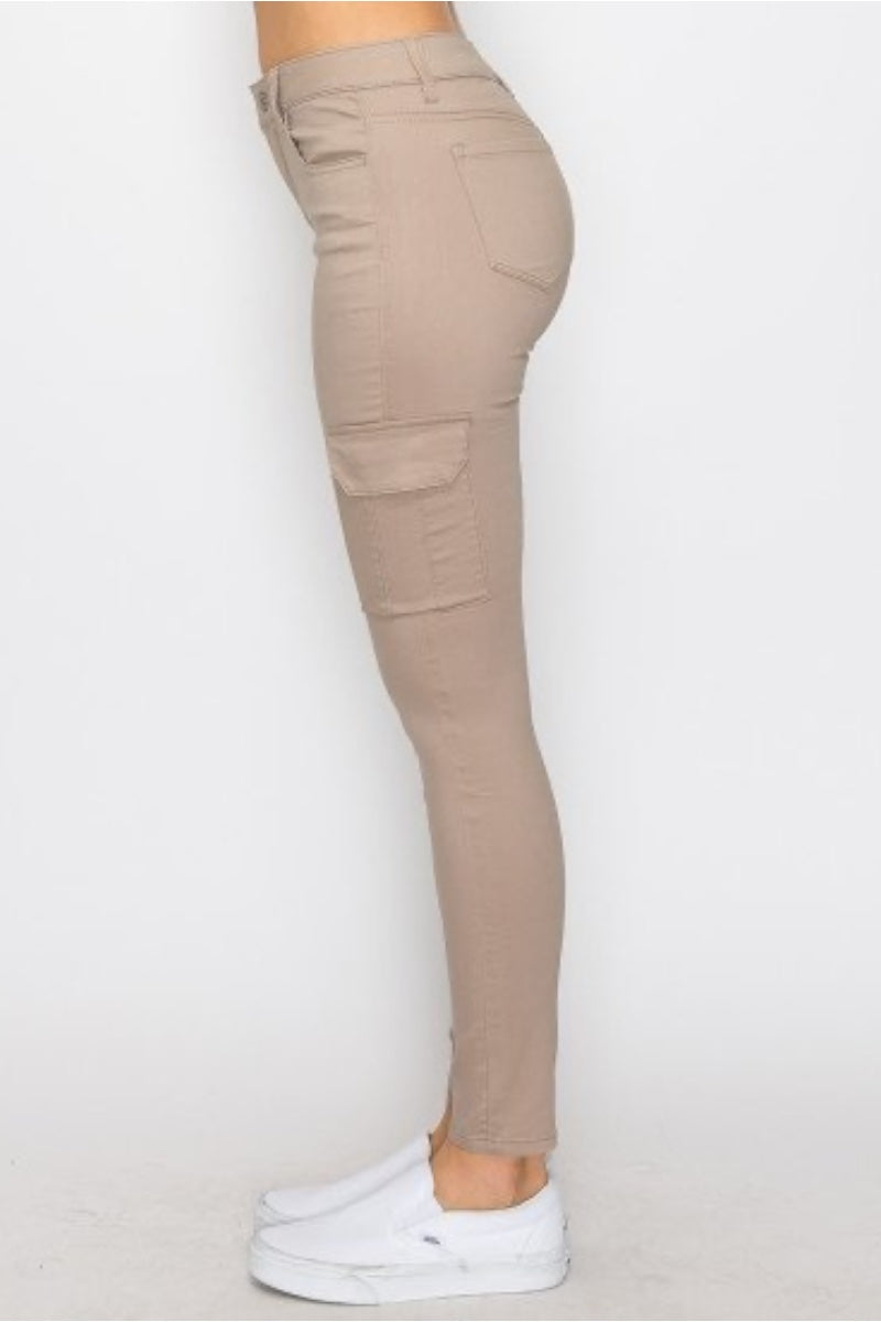 Push-Up Hi-Rise Cargo Pocket Twill Pants - Khaki