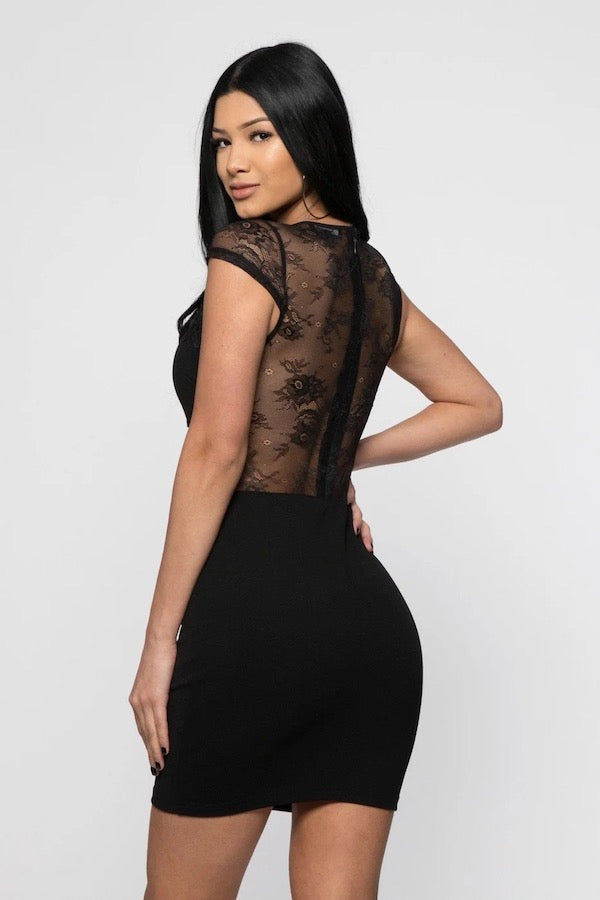 Sweetheart Lace & Crotchet Dress