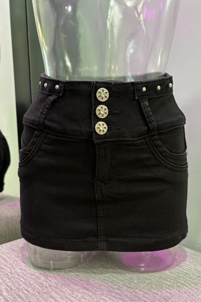 Black Mini skirt on a mannequin.