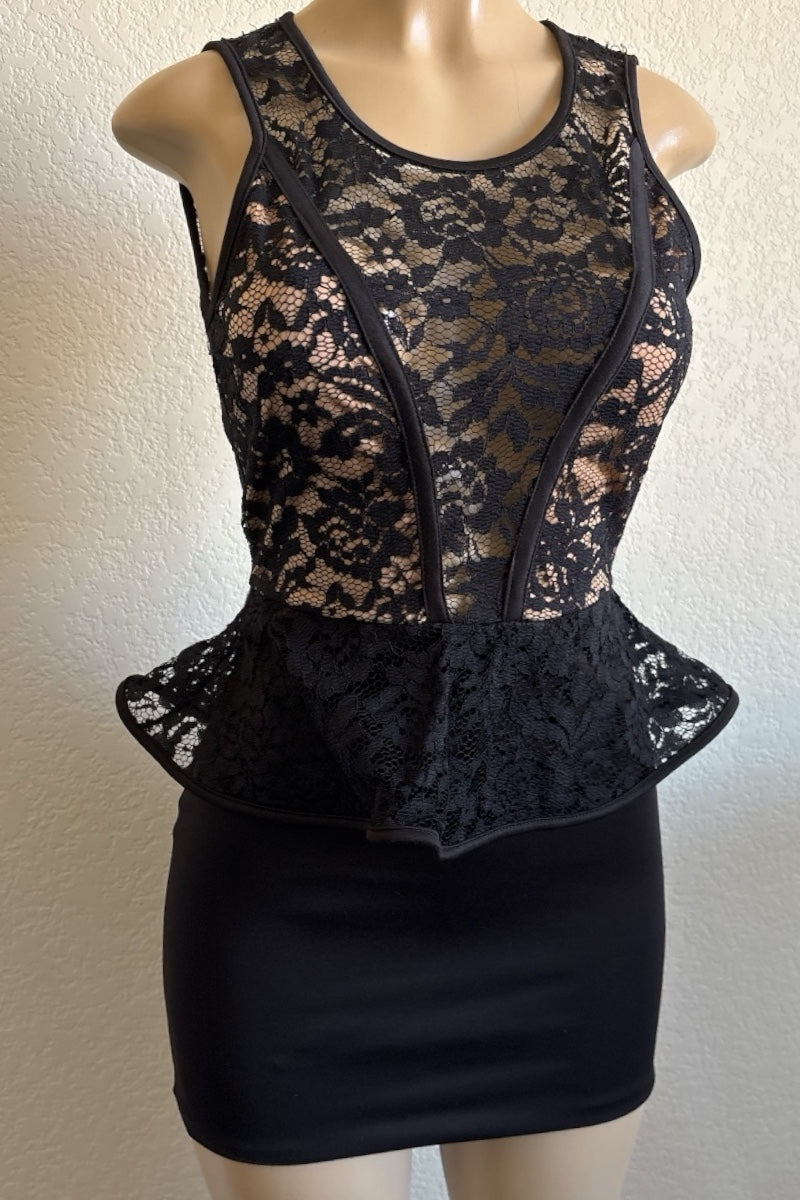 Laced Peplum Top Dress in black