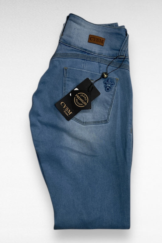 Ripped Fitted Colombian Push Up Jeans