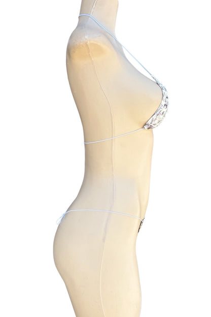 Mannequin wearing a lingerie set on a white background