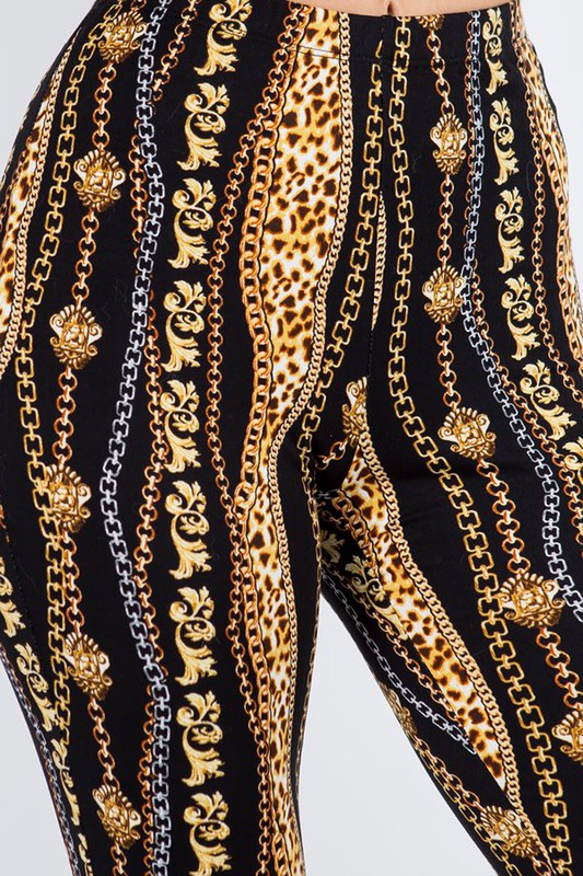 Chain Print High Waisted Bell Bottom Pants - Gold - Close Up