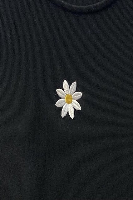 Ribbed Top With Embroidered Daisy - Black - Close Up