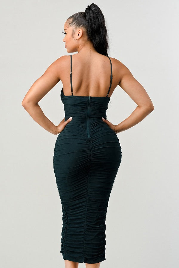 Back of Mesh Sweetheart Cutouts Slitted Midi Dress in Hunter Green Color