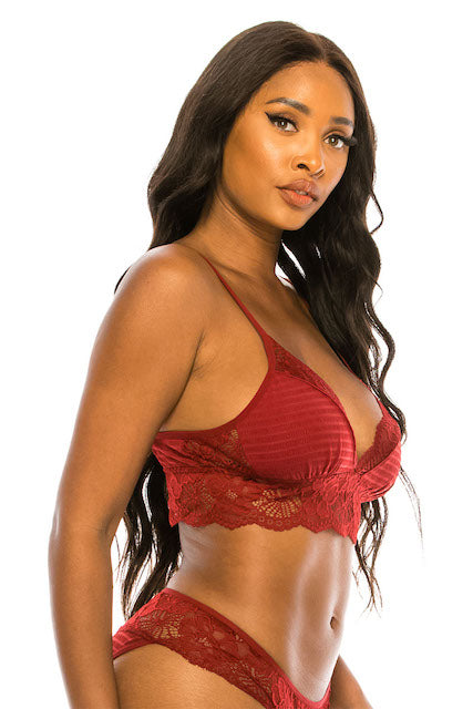 side view of Delicate Lace Trim Bralette in color red