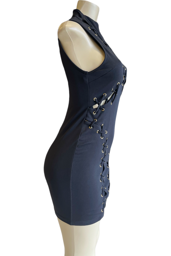 Side of Sultry Elegant High Neck Lace Up Dress in Color Black