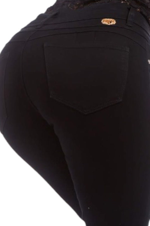 Carmen High Waist Jeans- Black - Close Up