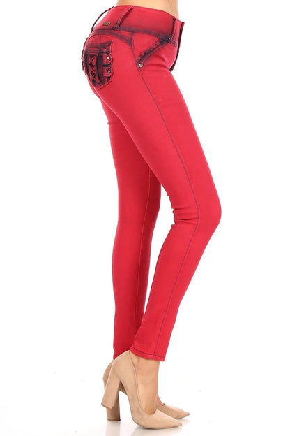 Side of Smoked High Waist Jeans W. Studded Back Pockets in Red