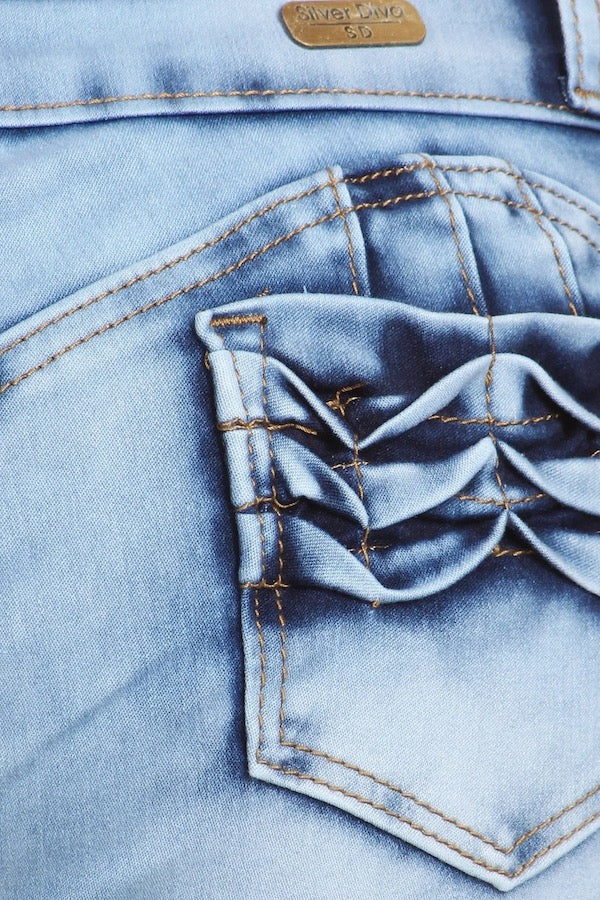 Close up of Ruched Pocket Design Jeans in Light Blue