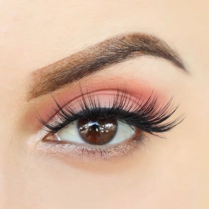 Baddie 3D Extra Volume Lashes on model