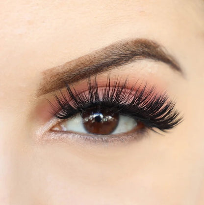 Pop Lashes  on model