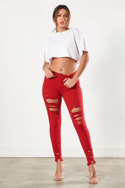 Classic Distressed Legs Jeans in Red