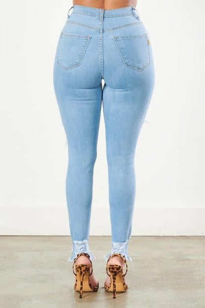 Classic 5 Button Distressed Skinny Jeans - Light Blue
